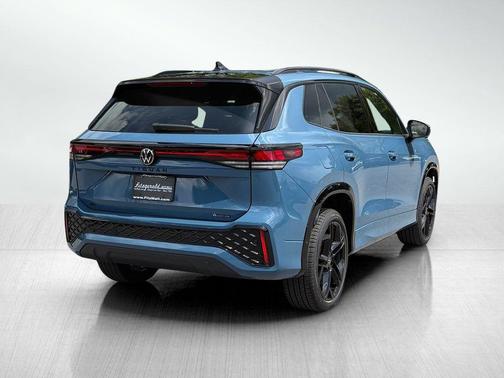 2025 Volkswagen Tiguan 2.0T SE R-Line Black 4MOTION