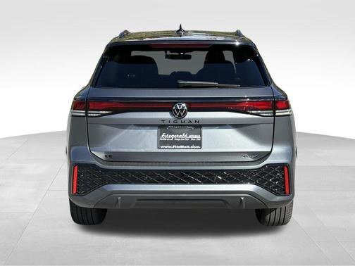 2026 Volkswagen Tiguan 2.0T SE R-Line Black 4MOTION
