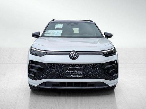 2025 Volkswagen Tiguan 2.0T SE R-Line Black 4MOTION