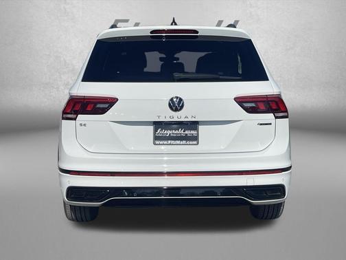 2022 Volkswagen Tiguan 2.0T SE R-Line Black 4MOTION