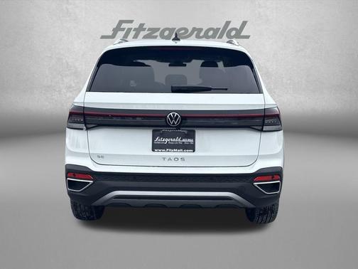 2026 Volkswagen Taos SE