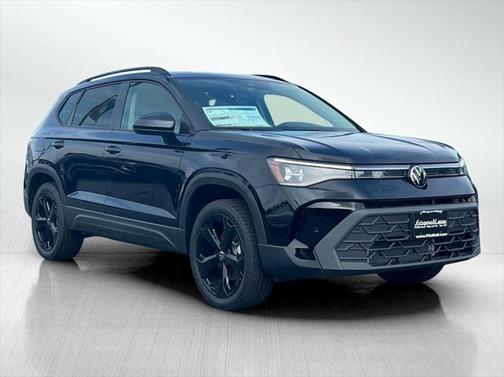 2025 Volkswagen Taos 1.5T SE Black