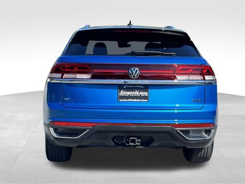 2024 Volkswagen Atlas Cross Sport 2.0T SE w/Technology 4MOTION