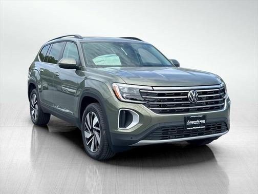 2025 Volkswagen Atlas 2.0T SE w/Technology 4MOTION