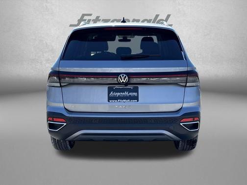 2026 Volkswagen Taos SE