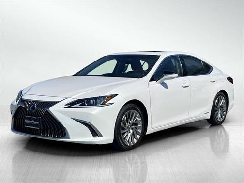 2021 Lexus ES 300h Luxury