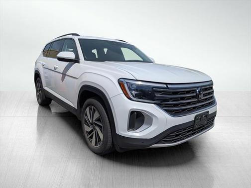 2024 Volkswagen Atlas 2.0T SE w/Technology 4MOTION