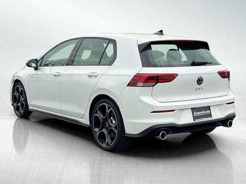 2025 Volkswagen Golf GTI 2.0T S DSG