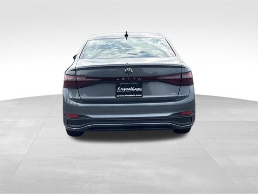 2026 Volkswagen Jetta 1.4T SE