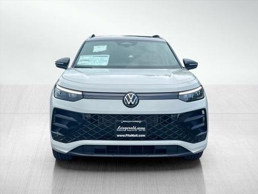 2025 Volkswagen Tiguan 2.0T SE R-Line Black 4MOTION