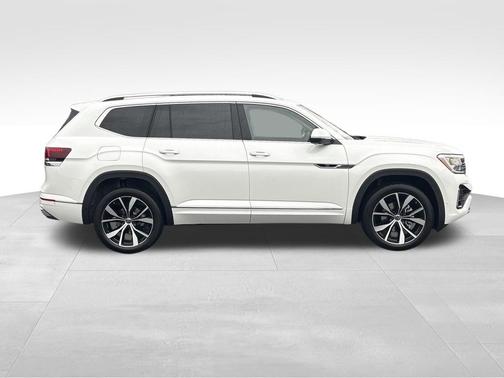 2026 Volkswagen Atlas 2.0T SEL Premium R-Line 4MOTION