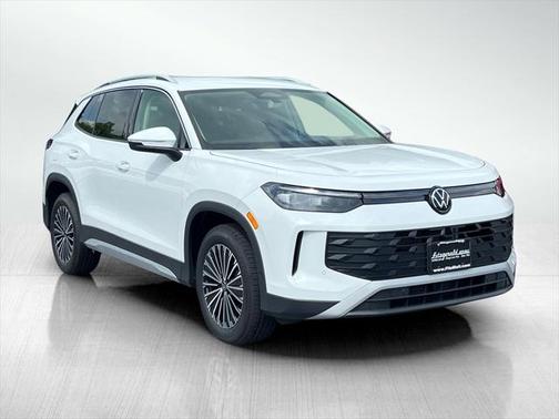 2025 Volkswagen Tiguan 2.0T S