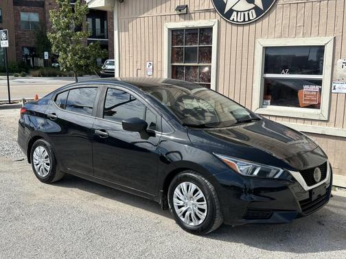 2020 Nissan Versa 1.6 S