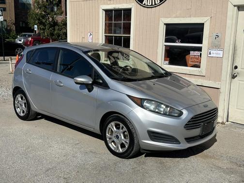 2015 Ford Fiesta SE
