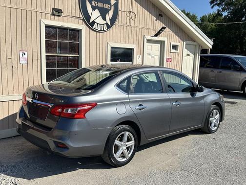 2016 Nissan Sentra SV