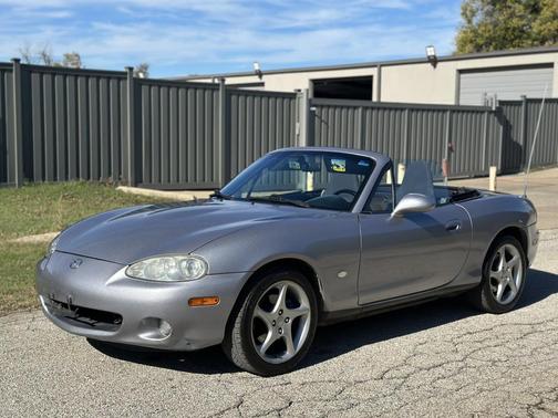 2003 Mazda MX-5 Miata Base
