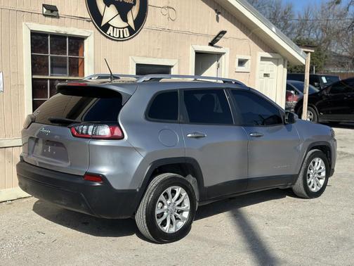 2020 Jeep Cherokee Latitude