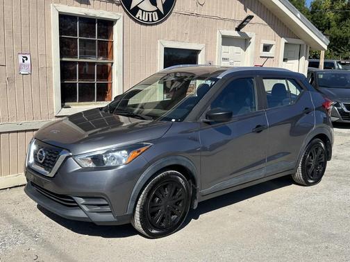 2018 Nissan Kicks SV