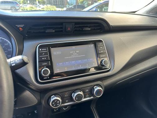 2018 Nissan Kicks SV