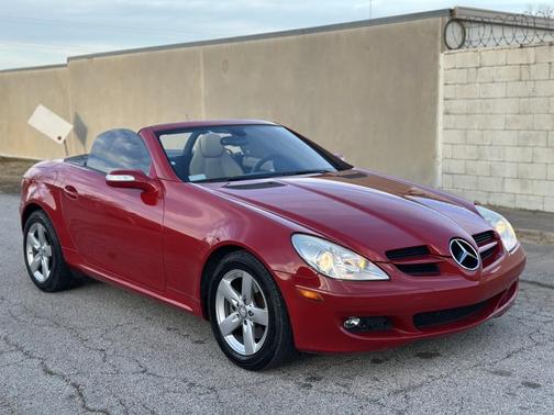 2008 Mercedes-Benz SLK-Class Base