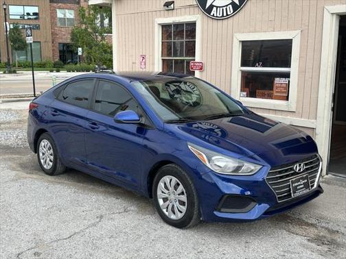 2020 Hyundai Accent SE