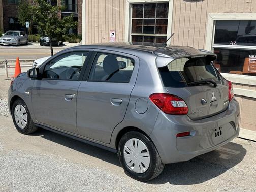 2019 Mitsubishi Mirage ES
