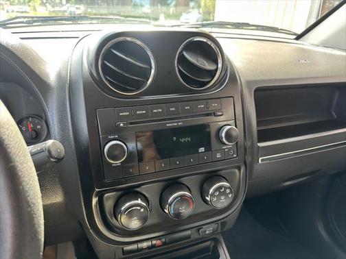 2010 Jeep Compass Sport