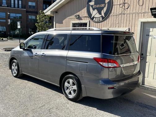 2015 Nissan Quest SV