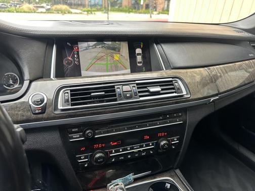 White 2014 BMW 750 I