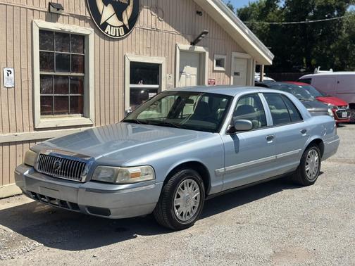 Blue 2006 Mercury Grand Marquis GS