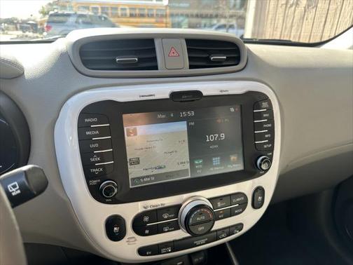 2017 Kia Soul EV +
