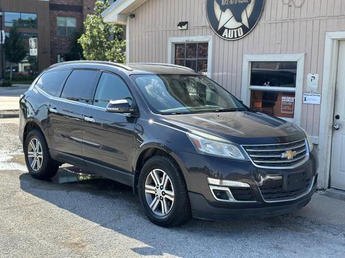 Tungsten Metallic 2016 Chevrolet Traverse 1LT