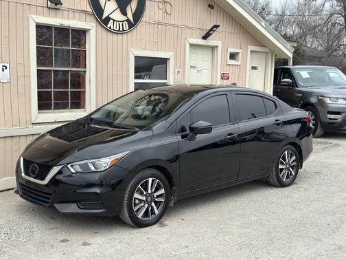 2021 Nissan Versa 1.6 SV