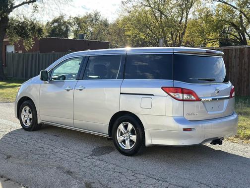 2012 Nissan Quest SV