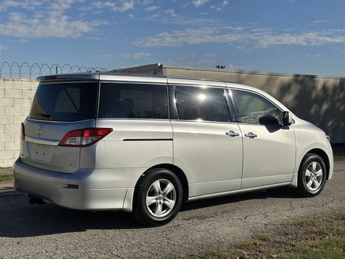 2012 Nissan Quest SV