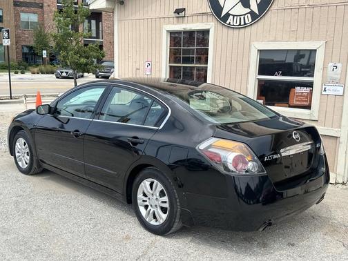 2010 Nissan Altima 2.5 S
