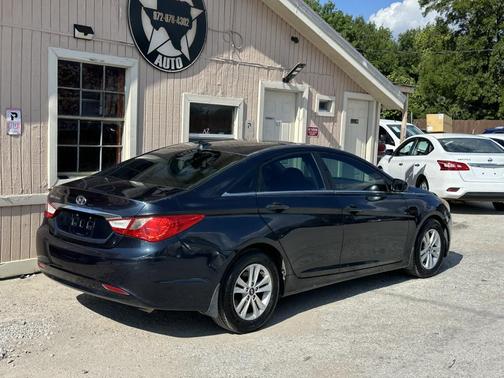 2012 Hyundai SONATA GLS