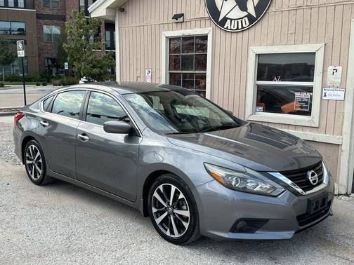 2016 Nissan Altima 2.5 SR