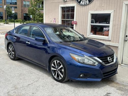 2016 Nissan Altima 2.5 SR