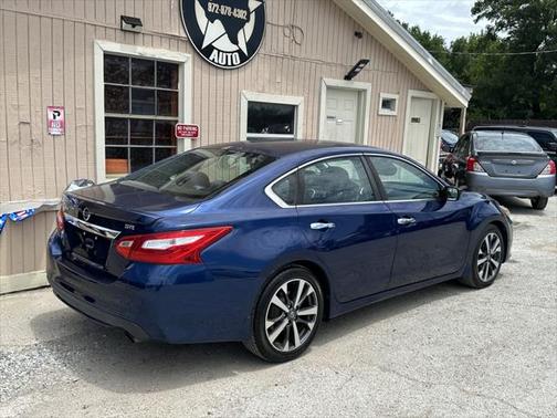 2016 Nissan Altima 2.5 SR
