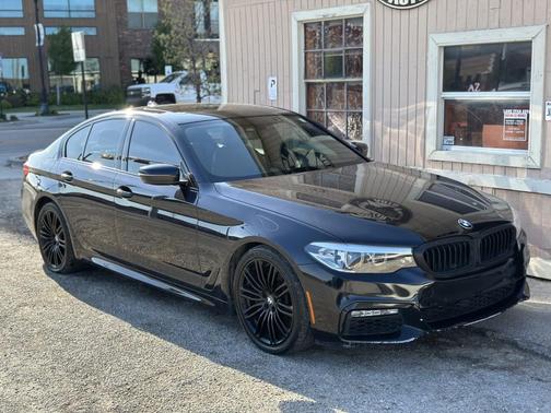 Black 2018 BMW 530