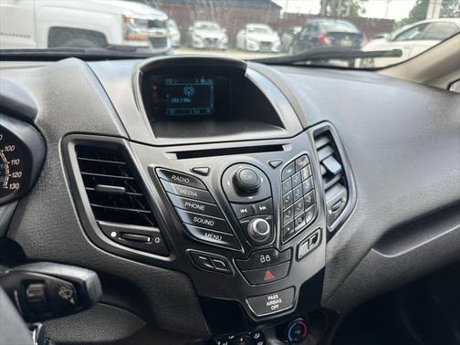 2014 Ford Fiesta S