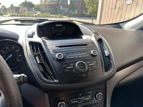 2017 Ford Escape S