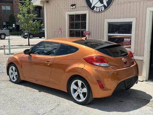 2015 Hyundai Veloster Base