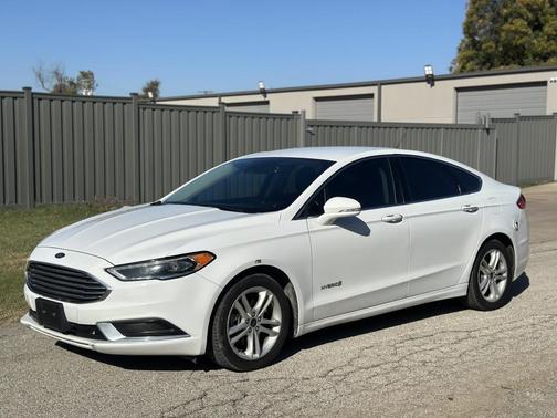 2018 Ford Fusion Hybrid SE
