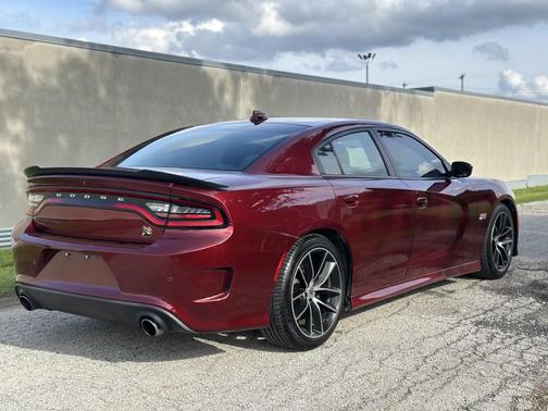 Octane Red Pearlcoat 2018 Dodge Charger R/T 392