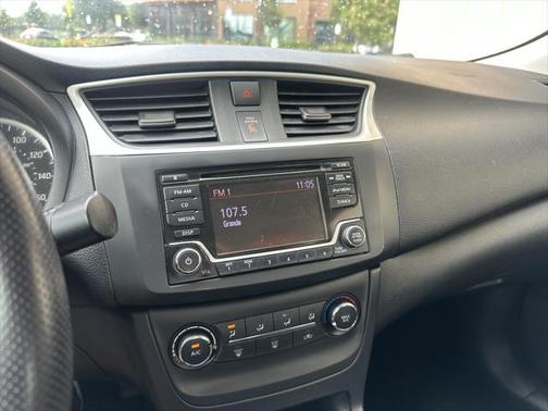 2018 Nissan Sentra SV