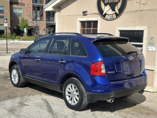 Deep Impact Blue Metallic 2014 Ford Edge SE