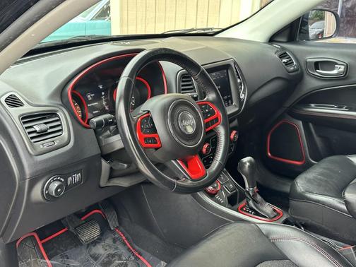 Jazz Blue Pearlcoat 2019 Jeep Compass Trailhawk
