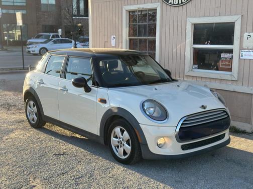 2015 MINI Hardtop Cooper